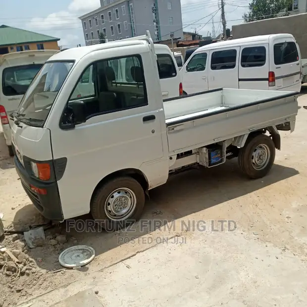 Trucks & Trailers
