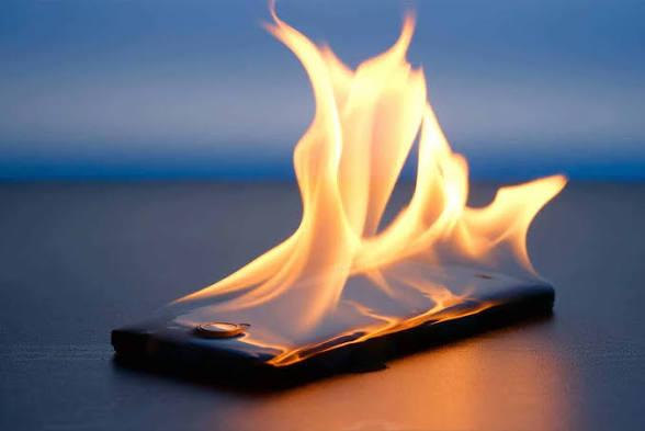 Why Does My Phone Get Hot? 10 Common Causes and Ways to Prevent Overheating
